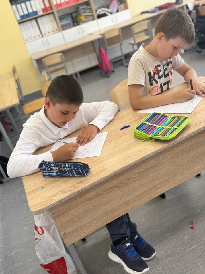 В пришкольном лагере Мамадыша прошла акция «Письмо солдату»