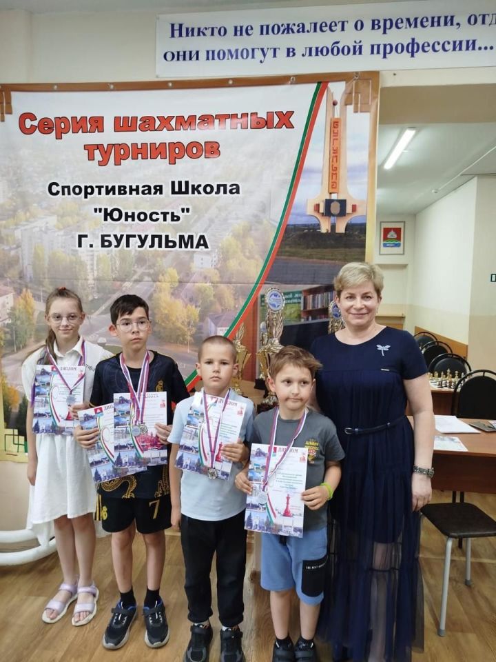 Юные шахматисты Мамадыша завоевали награды на региональном турнире