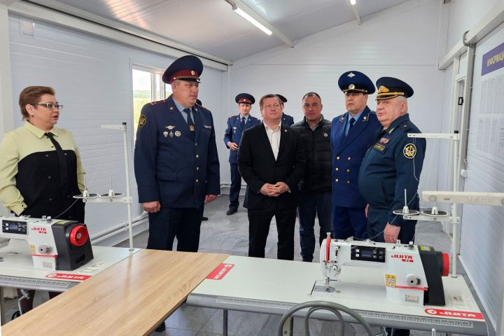 В колонии-поселении № 17 Татарстана открыли новую швейную мастерскую