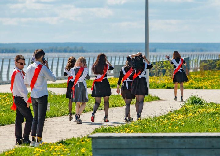 Минобрнауки РТ: Школы обязаны зачислять в 10-й класс при наличии свободных мест