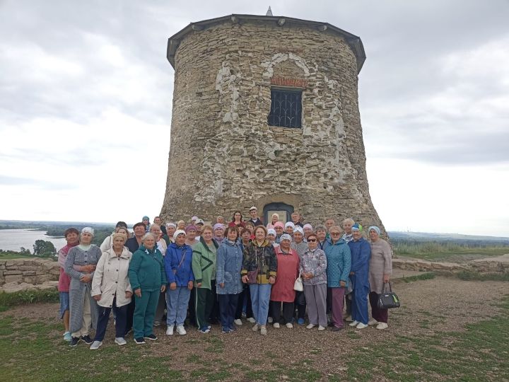 Мамадышцы совершили экскурсию в Елабугу в рамках программы «Активное долголетие»