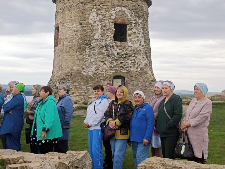 Мамадышцы совершили экскурсию в Елабугу в рамках программы «Активное долголетие»