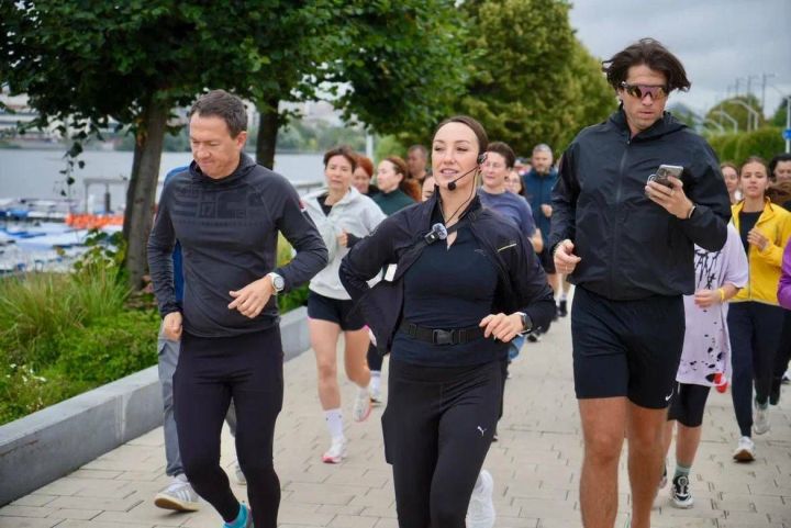 Урбанистический форум в Казани начался с беговой экскурсии по набережной Кабана