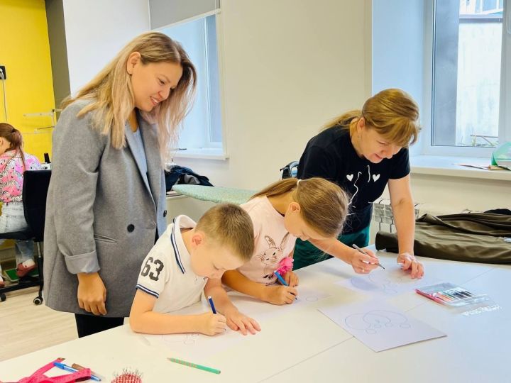 В клубе «Мечта» прошел творческий мастер-класс для всей семьи