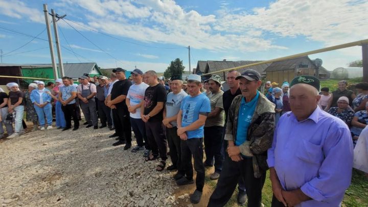 Мамадышский район проводил в последний путь героя СВО «Юнгу»