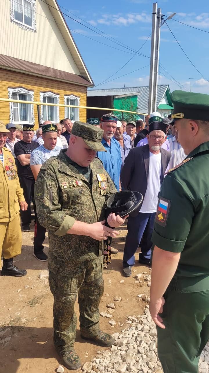 Мамадышский район проводил в последний путь героя СВО «Юнгу»