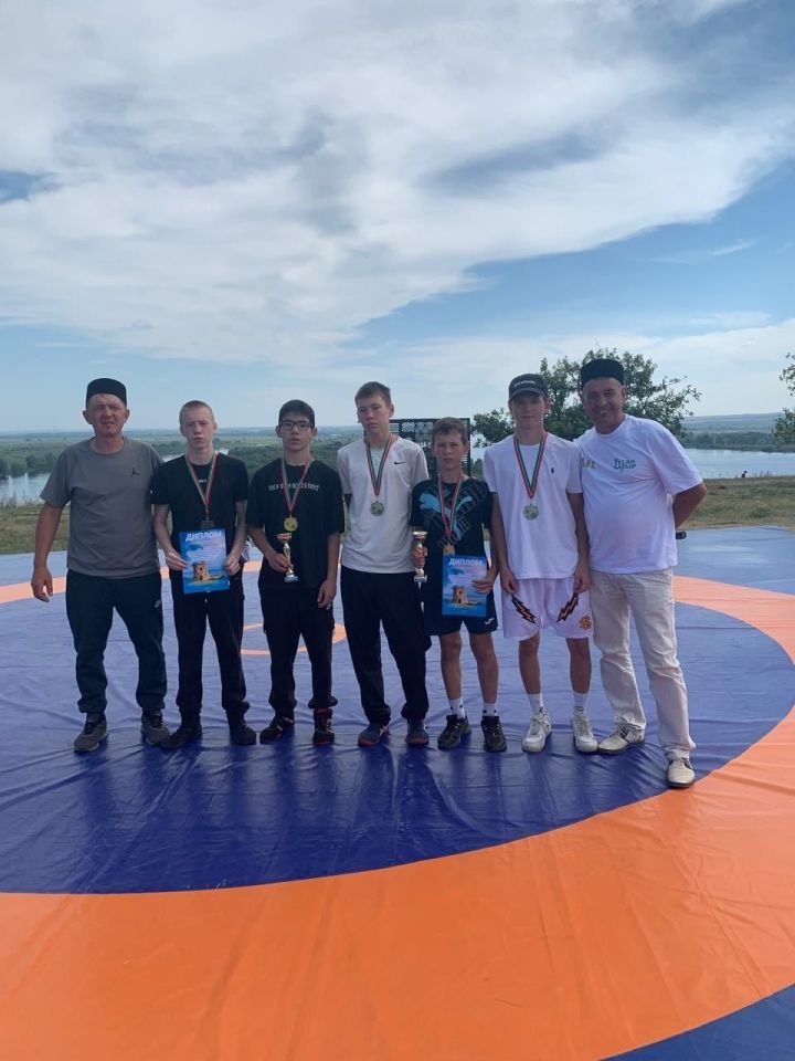 Юные борцы корэш показали мастерство на турнире «Туган Батыр» в Елабуге