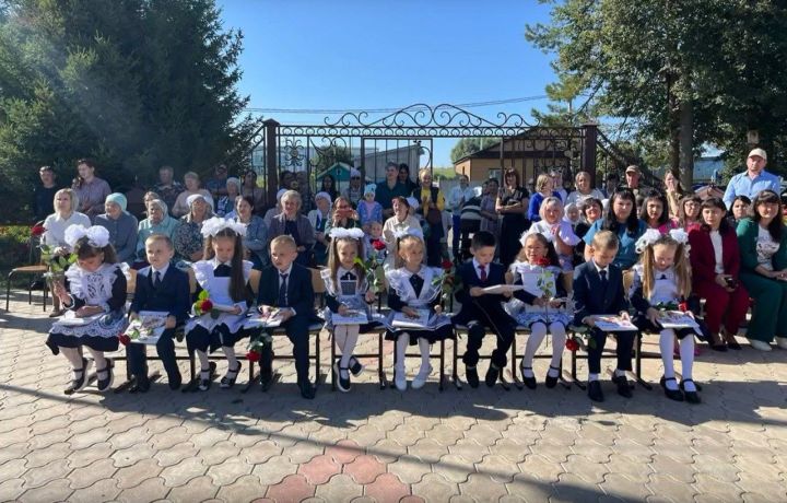 В Госдуме поступило предложение объявить 1 сентября нерабочим днем