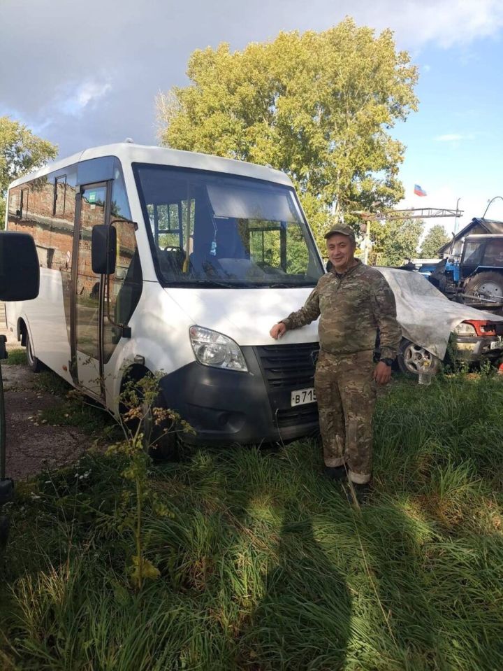 Автобус для фронта: предприниматель из Мамадыша поддержал бойцов СВО