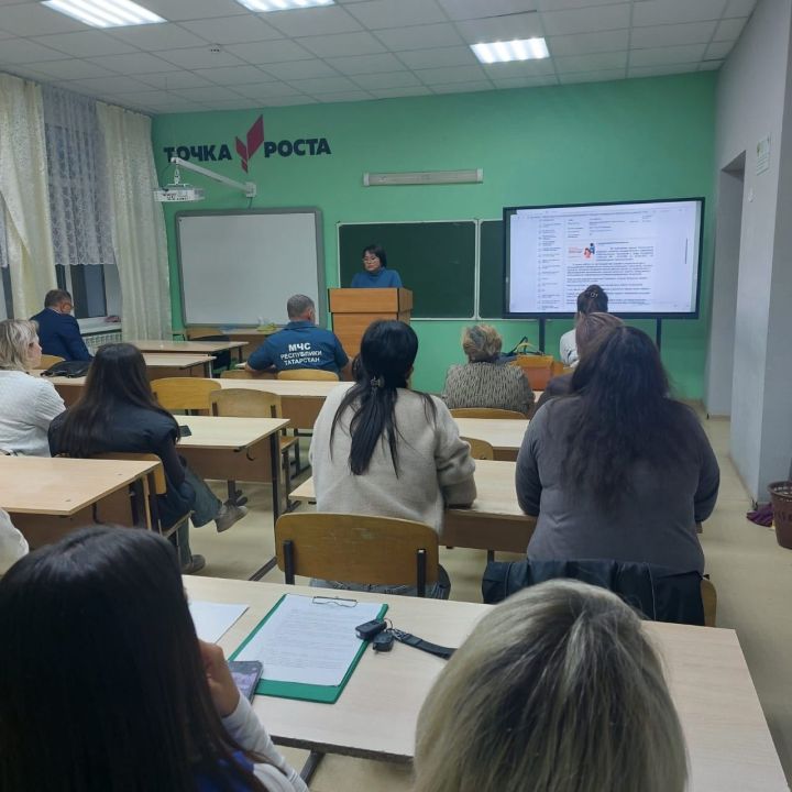 Разговор на тему полового воспитания подростков прошел в Мамадыше