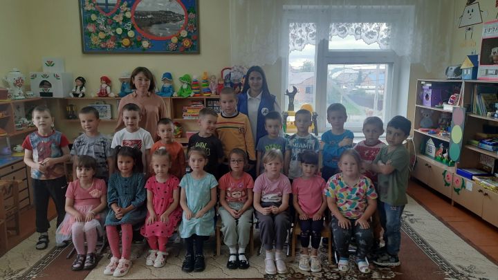 В мамадышском детском саду прошла акция по безопасности дорожного движения