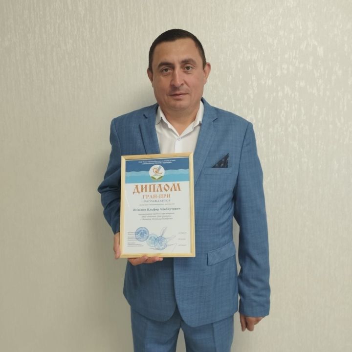 Ильфир Исламов – музыкант, покоривший сердца народной музыкой