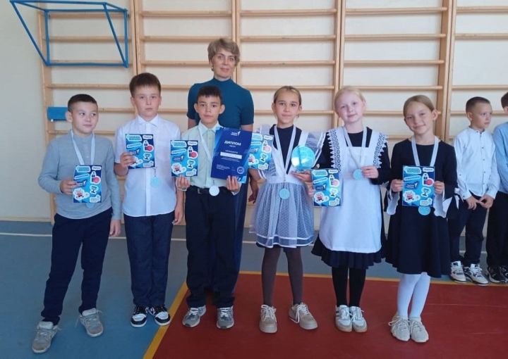 В школах Мамадыша наградили команды-победители проекта «Вызов Первых»