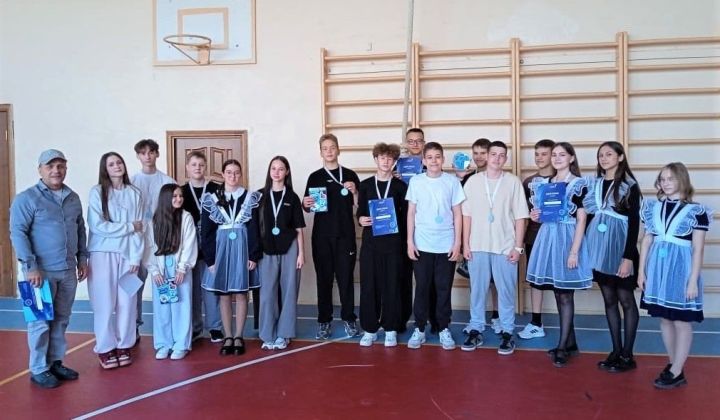 В школах Мамадыша наградили команды-победители проекта «Вызов Первых»