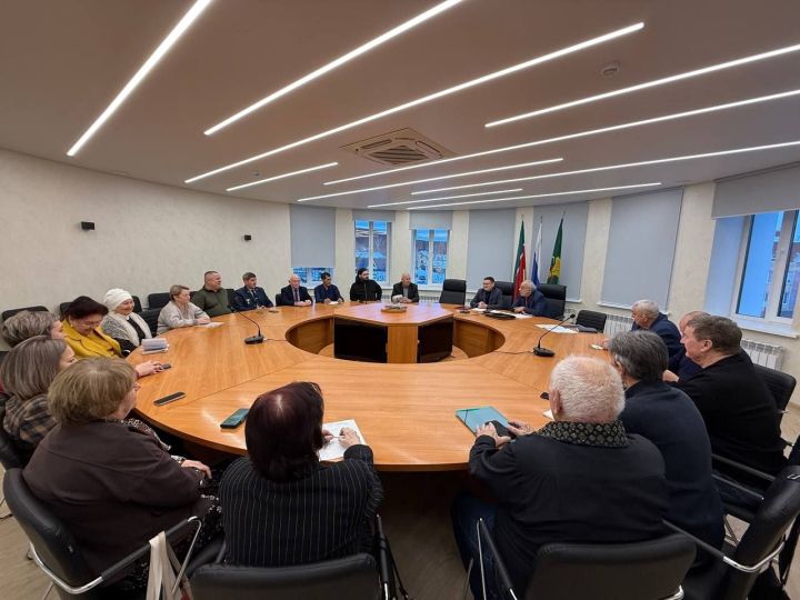 В Мамадыше переизбрали председателя Общественного совета