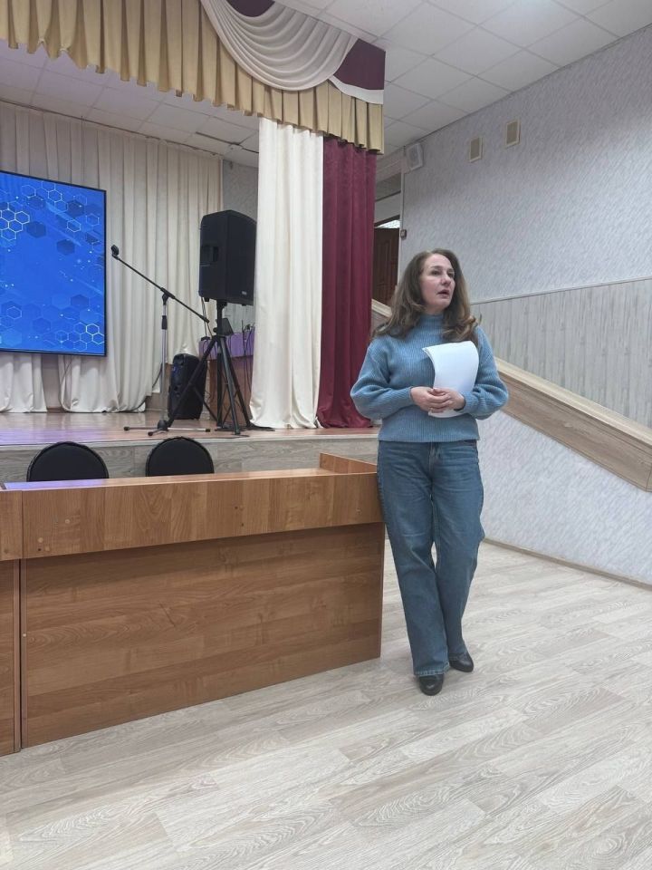 В Мамадыше обсудили усиление безопасности в школах и детсадах