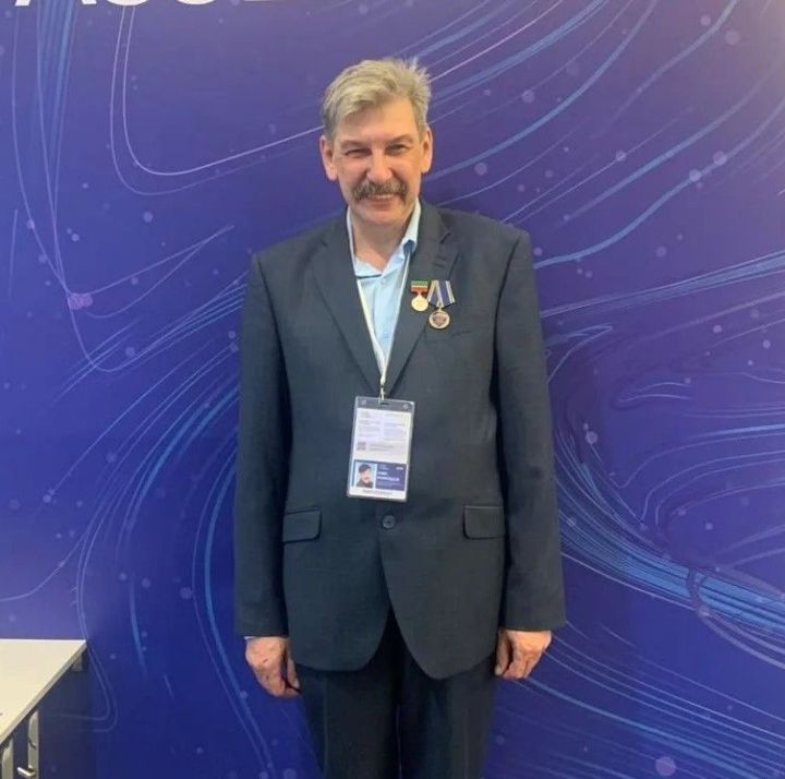 Педагог из Мамадыша объединяет тысячи людей по всему миру