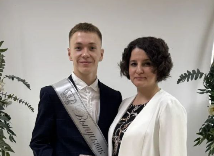 История Розы Махмутовой, которая влюбляет в английский целые поколения