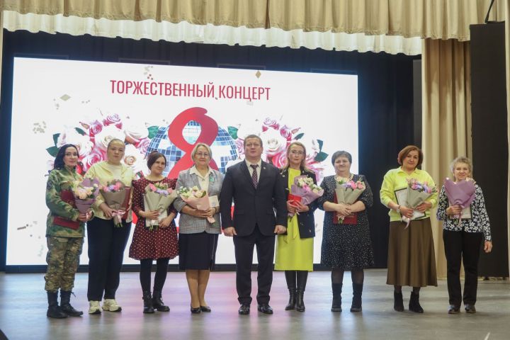 В Мамадыше состоялось праздничное мероприятие к 8 Марта