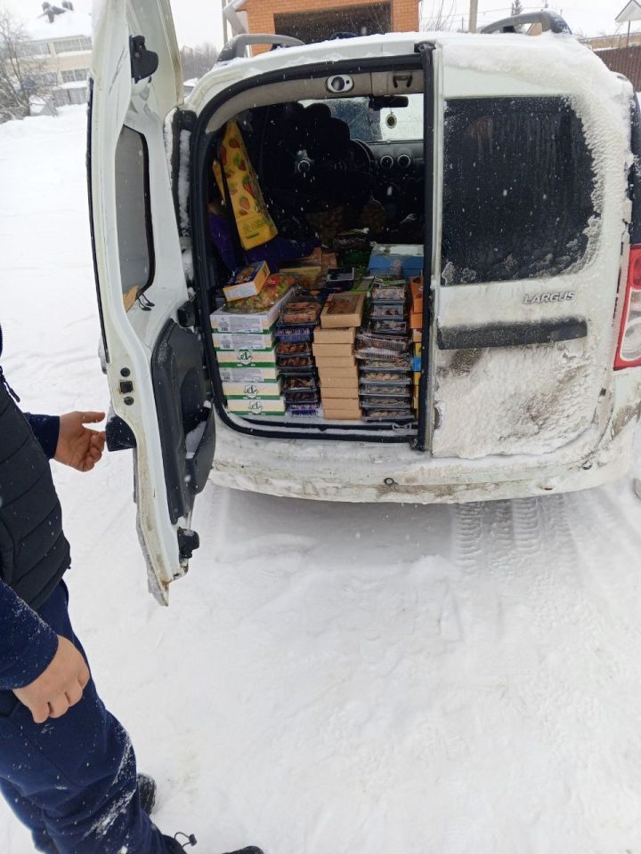 В Мамадыше оштрафовали уличного торговца, который вел бизнес из машины