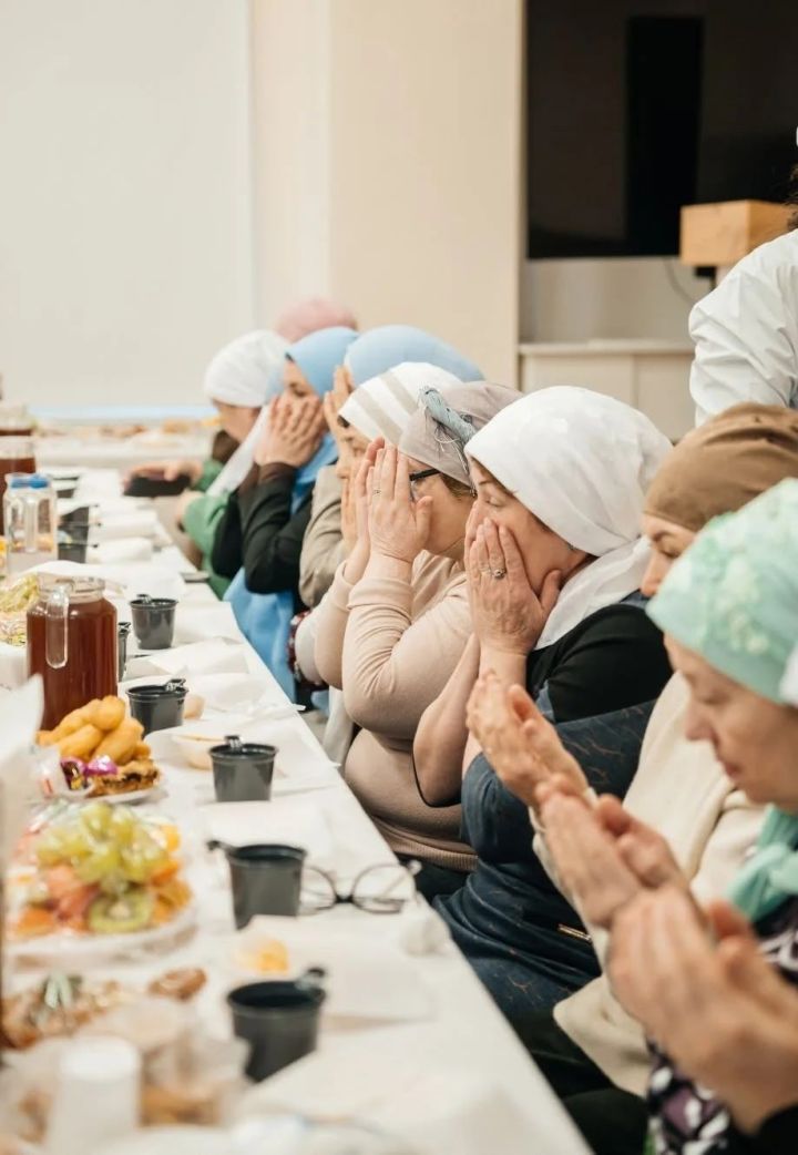 В Мамадышской ЦРБ прошел ифтар для сотрудников и ветеранов