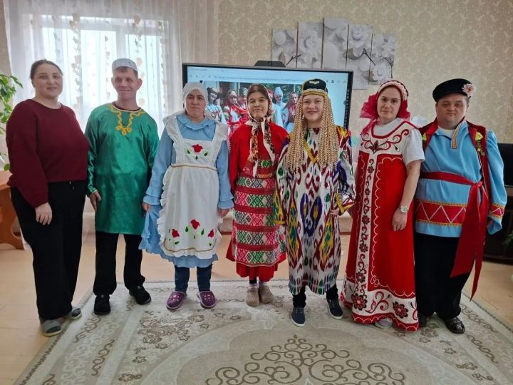 В Париж, если только через Мамадыш