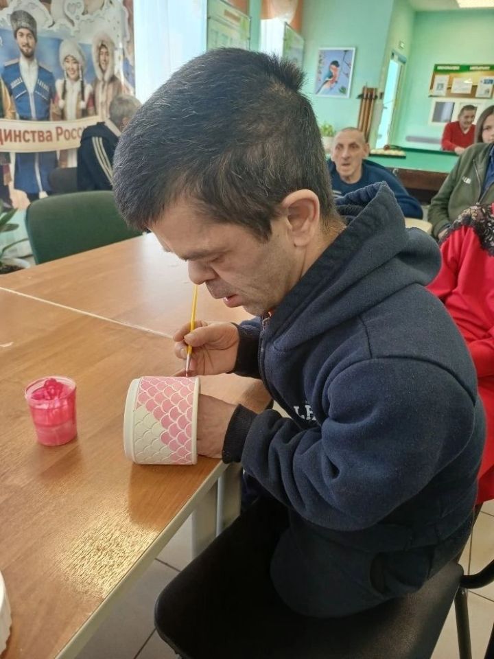 Студенты Мамадыша устроили праздник для жителей дома-интерната