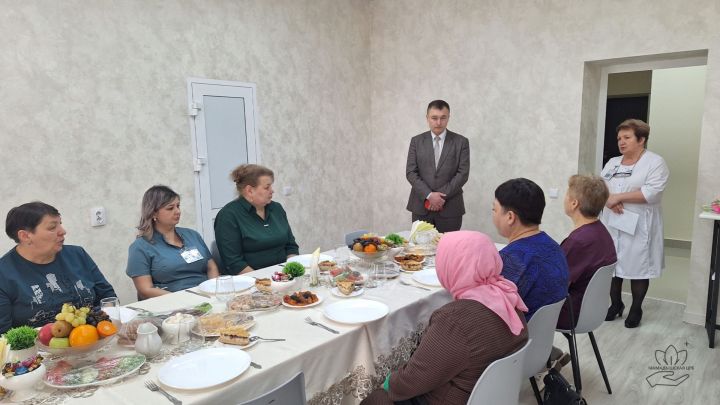 В Мамадышской больнице поздравили матерей и жён участников СВО