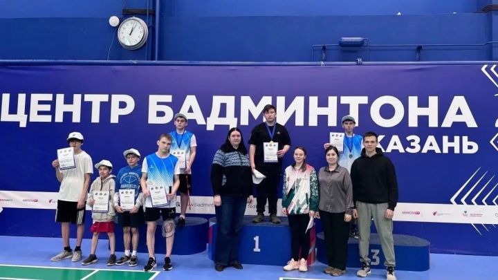 Воспитанники Мамадышской школы-интерната покорили турнир по бадминтону