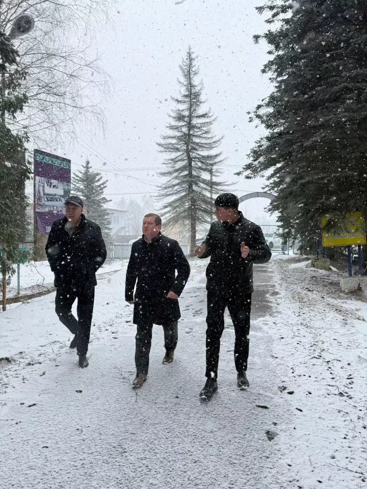 Глава Мамадышского района провел рабочую встречу в Урманчеево