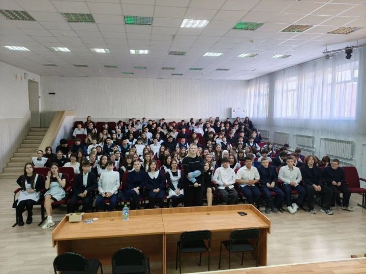 В Мамадыше прошли профилактические мероприятия проекта «Конструктивный диалог»