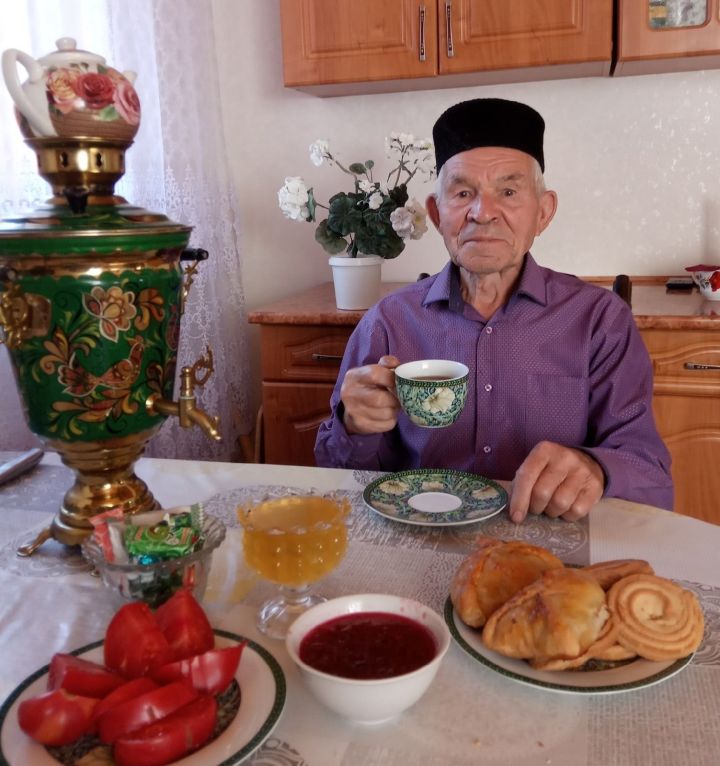 «Наше детство было не простым» — Марсель ага делится воспоминаниями