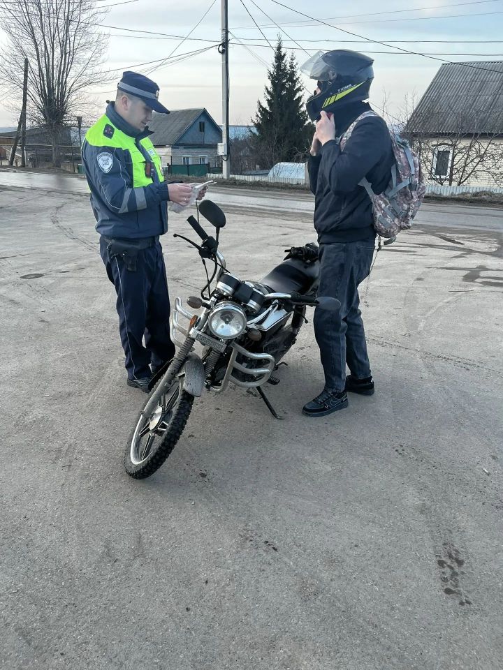 В Мамадыше прошел рейд по питбайкам: остановлены 6 мото, нарушений нет