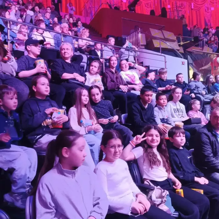 Дети участников СВО из Мамадышского района посетили цирк в Казани