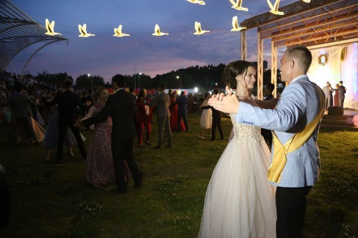 Стала известна дата выпускного бала в Мамадыше