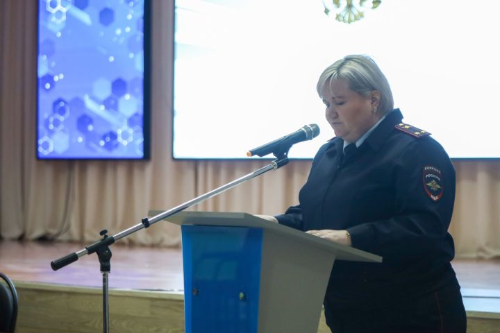 Сотрудница отдела МВД по Мамадышскому району завоевала серебро по стрельбе