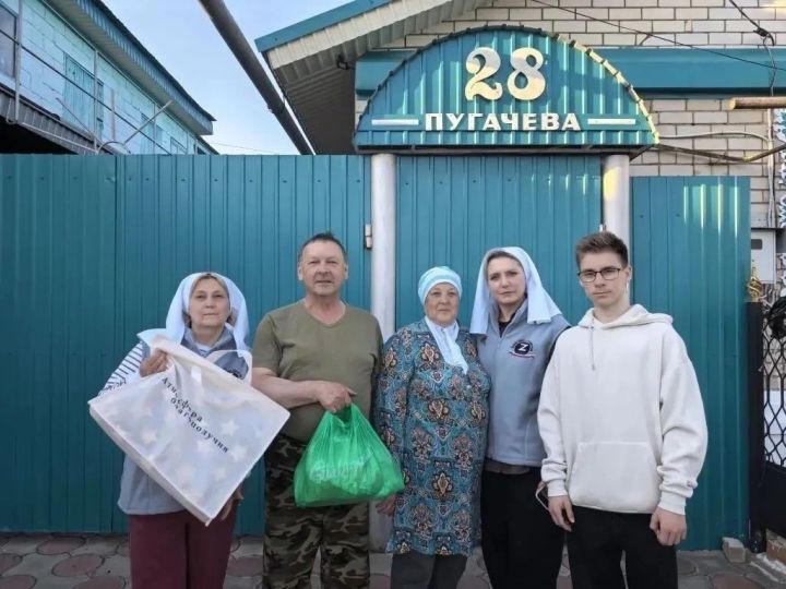 В преддверии Дня Победы в Мамадыше навестили защитников Отечества и инвалидов