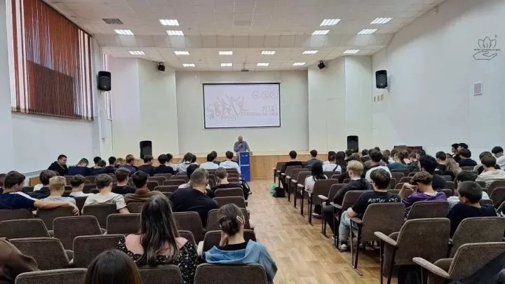 Мамадышским студентам рассказали о механизмах наркозависимости