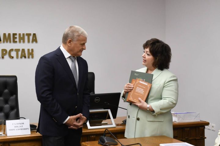 Выпускники КИУ получили сертификаты Школы управления Судебного департамента