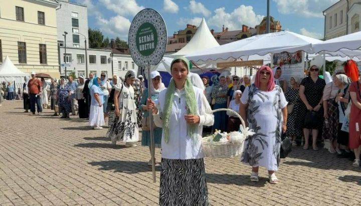 Средства для семей с детьми собрали  в праздник Казанской иконы Божией Матери