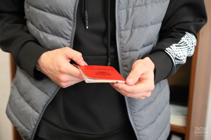 В Татарстане напомнили — иностранцы не получат гражданство РФ, не встав на воинский учет